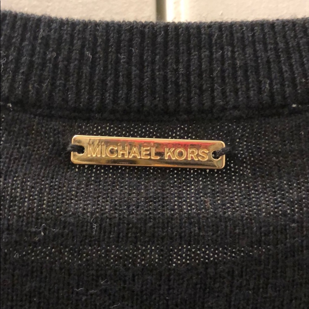 Sweater - Picture 3 of 5
